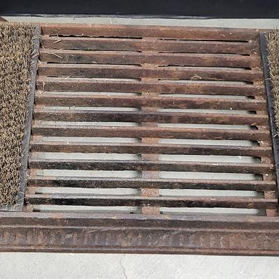 Cast Iron Boot Scraper (1122)