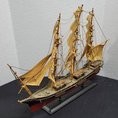 Cutty Sark Model Ship (1122)