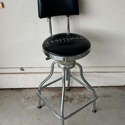 Craftsman Hydraulic Chair