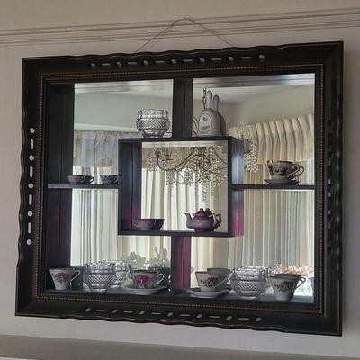 Vintage Mirrored Shadowbox Wall Curio
