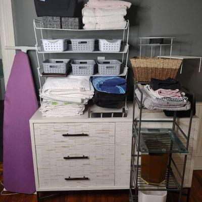 Towels organizers, scale and more