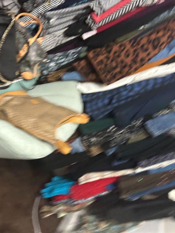 Sale Photo Thumbnail #32