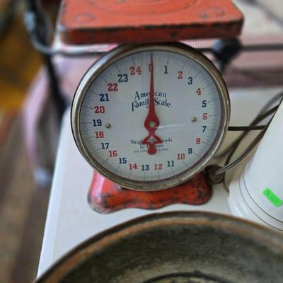 Antique scale