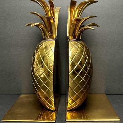 Ethan Allen Brass Pineapple Bookends 9”h