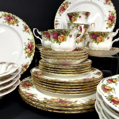 Royal Albert “Old Country Roses” Bone China Incomplete Service For 6, Plus Extras