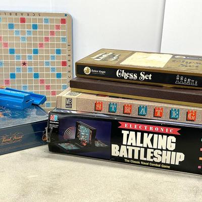 Vintage Games: Gallant Knight Chess Set, Tournament Checkers, 1989 Talking Battleship, More