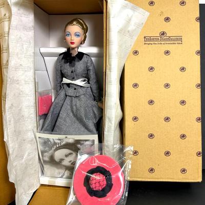 Ashton-Drake Gene “Love, Paris” 15” Doll Designed By Mel Odom - Never Removed From Box
