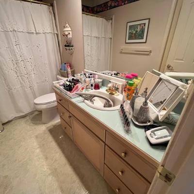 Sale Photo Thumbnail #145