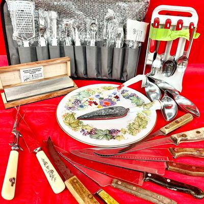 Kitchen Goods Feat. Vine Harvest Bread & Butter Plate & More! 