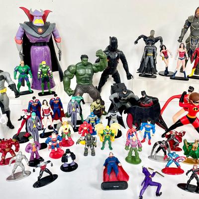 Various McDonald’s Super Hero Figurines 