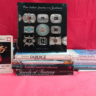 21pc Jewelry Collector's Book Compilation 