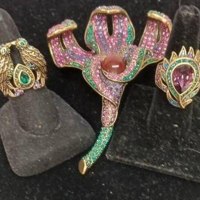 Heidi Daus Large Floral Pin 4.25" + Swarovski Rings
