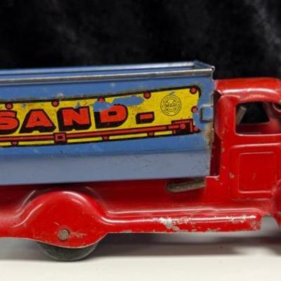 VINTAGE 1940'S 1950'S MARX blue TIN GRAVEL SAND DUMP TRUCK