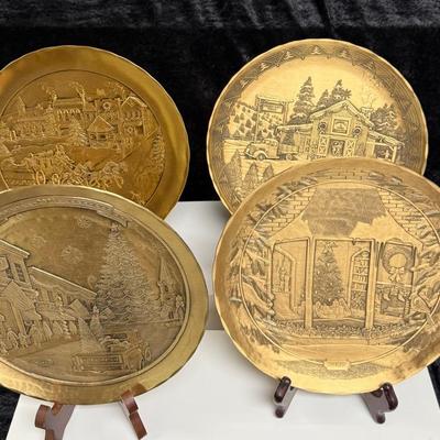 Wendell August 4 Bronze Christmas Plates 1993, 2017, 2021, 2022