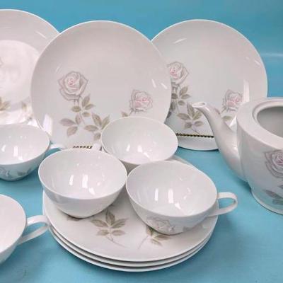 "Noritake" Edenrose Collection 