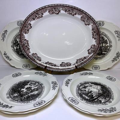 "Wedgwood" Williamsburg Restoration Plates and More 