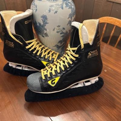 Graf Supra 704 Ice Hockey Skates (LIKE NEW)