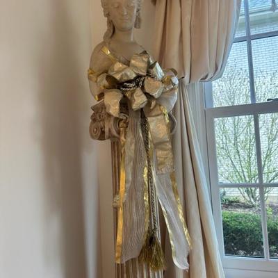 Alva Pedestal & Austin Productions Bust Sculpture