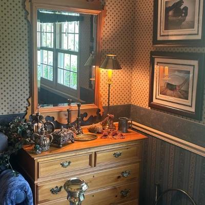 Lexington Dresser GREAT CONDITION