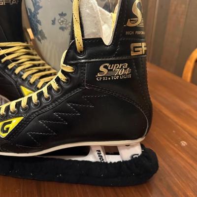 Graf Supra 704 Ice Hockey Skates (LIKE NEW)