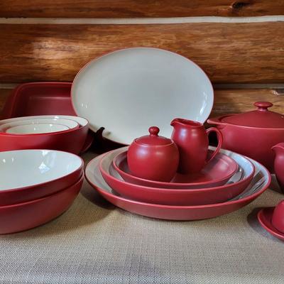 Noritake Stoneware Service Pieces