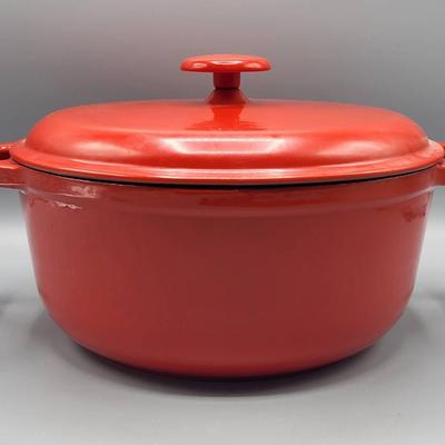 Kitchen Select Cast Iron Dutch Oven
