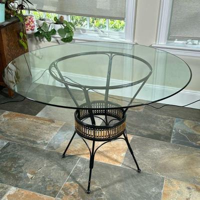 ROUND GLASS TABLE | Round beveled glass table with round aluminum frame - h. 30 x dia. 42 in.
