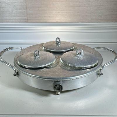 HAMMERED ALUMINUM WARMING TRAY | Electrified hammered aluminum warming tray with 3 circular glass bowls with hammered aluminum lid - h. 4...