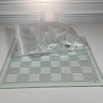 GLASS CHESS SET | Pieces in bag - w. 14 x l. 14 in.
