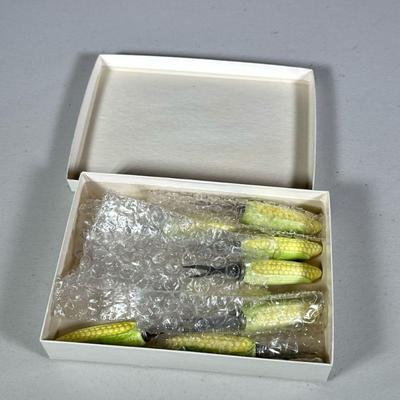 CORN COB HOLDERS
