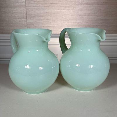 PAIR OF PLASTIC PITCHERS | h. 8.5 in.
