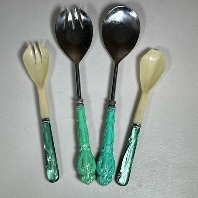 (4pc) SERVING SPOONS | 2 metal 2 plastic. Varying sizes
