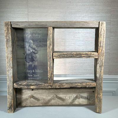 ANTIQUE WOOD COAT SHELF | Wall shelf with coat hooks - h. 24 x w. 25.5 x d. 5 in.
