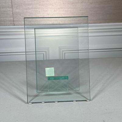 GLASS PICTURE FRAME | h. 10 x w. 7.5 in.
