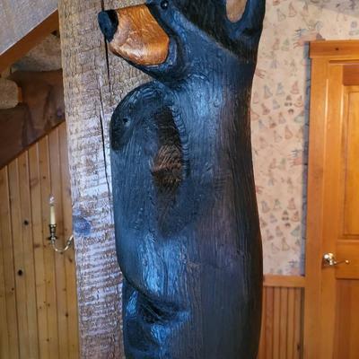 Big Sky Carvers Wall Climbing Bear
