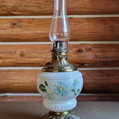 Antique Ellwood Oil Lamp