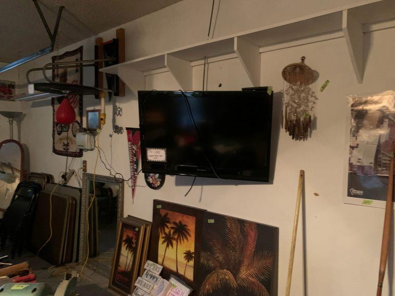 Sale Photo Thumbnail #9