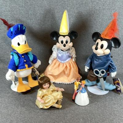 Disney Wind Up Musical Figurines