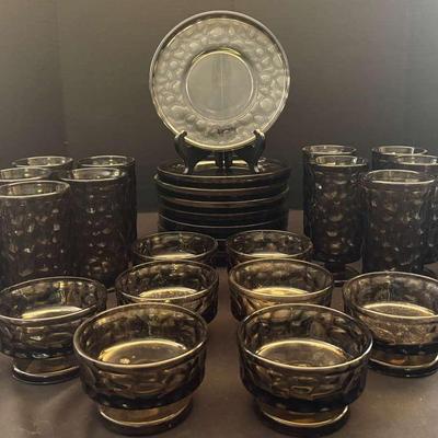 Fostoria Pebble Beach Collection – 32 Pieces