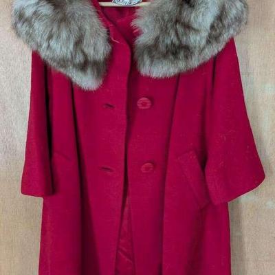 Red Coat w/Fur Collar By Davison's