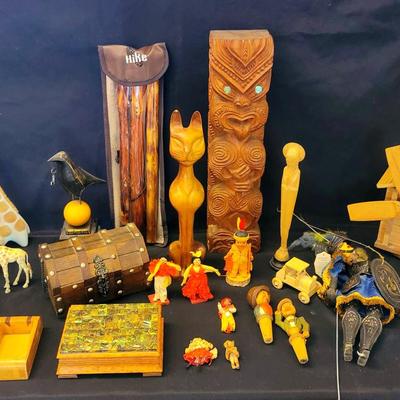 Eclectic International Decor And Collectibles