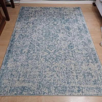 Martha Stewart 5'3" X 7'7" Lake Blue/Ivory Area Rug