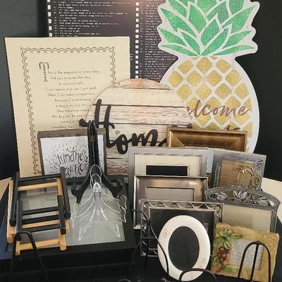 Wall Art, Picture Frames, & Plate Racks