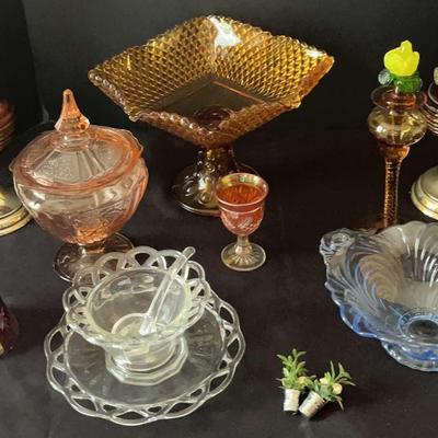 Beautiful Glass Decor With Vintage Perfume  Bottle