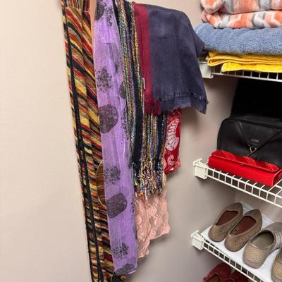Sale Photo Thumbnail #539