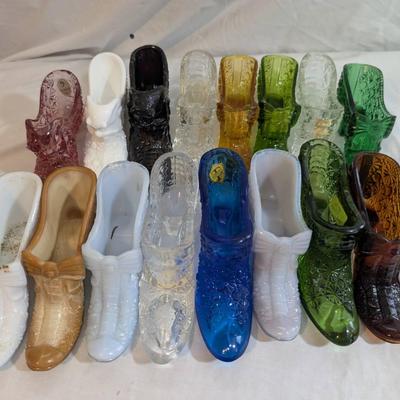 16 Glass Shoes...Smith, Fenton, Boyds