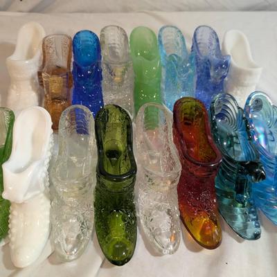 16 Glass Shoes...Fenton, Smith, Boyds