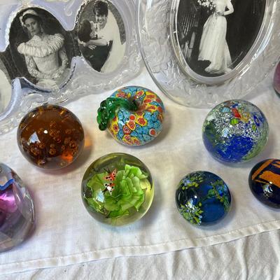 Assortment Of Art Glass Paperweights And 2 Crystal Picture Frames 