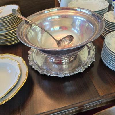 ROAD TO HOUSE NOT OPEN UNTIL 9:30