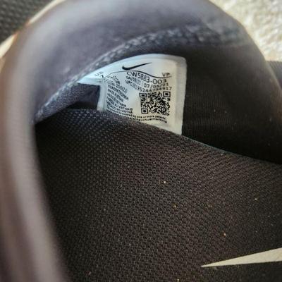 Sale Photo Thumbnail #251